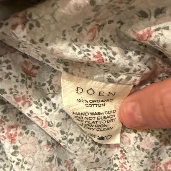 Doen Francis Floral Puff Sleeve Blouse - Picture 5 of 6